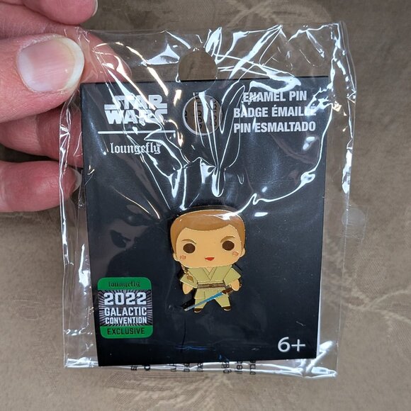 Loungefly Accessories - Loungefly Star Wars Prequel Obi Wan Chibi Enamel Pin, NWT!